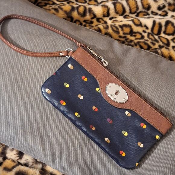 Fossil Key-Per Wristlet 7" x 3.5" Coated Canvas Leather Retro Geometric Clutch - Picture 1 of 9